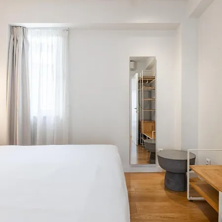 Syntagma By Olala Homes Apartment