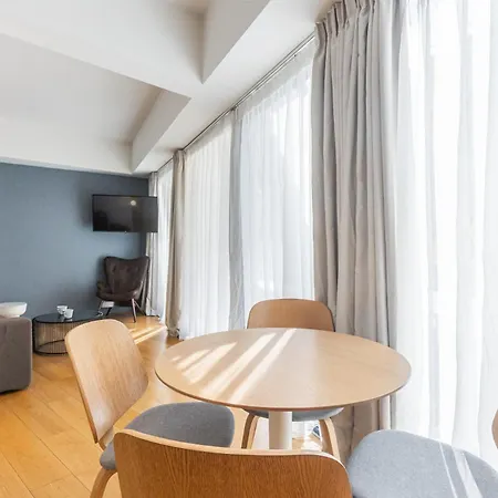 Syntagma By Olala Homes Apartment
