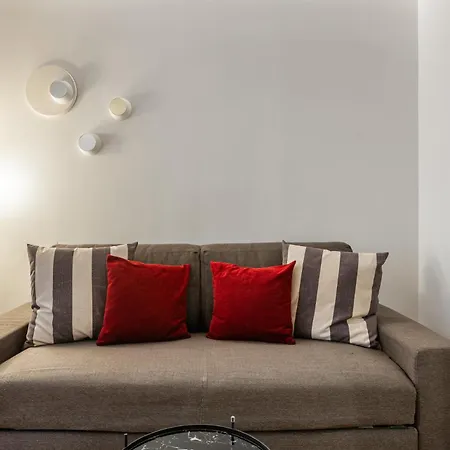 Syntagma By Olala Homes Apartment
